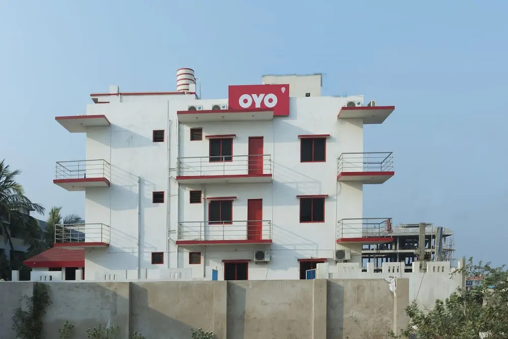 OYO 6075 Leisure Homes