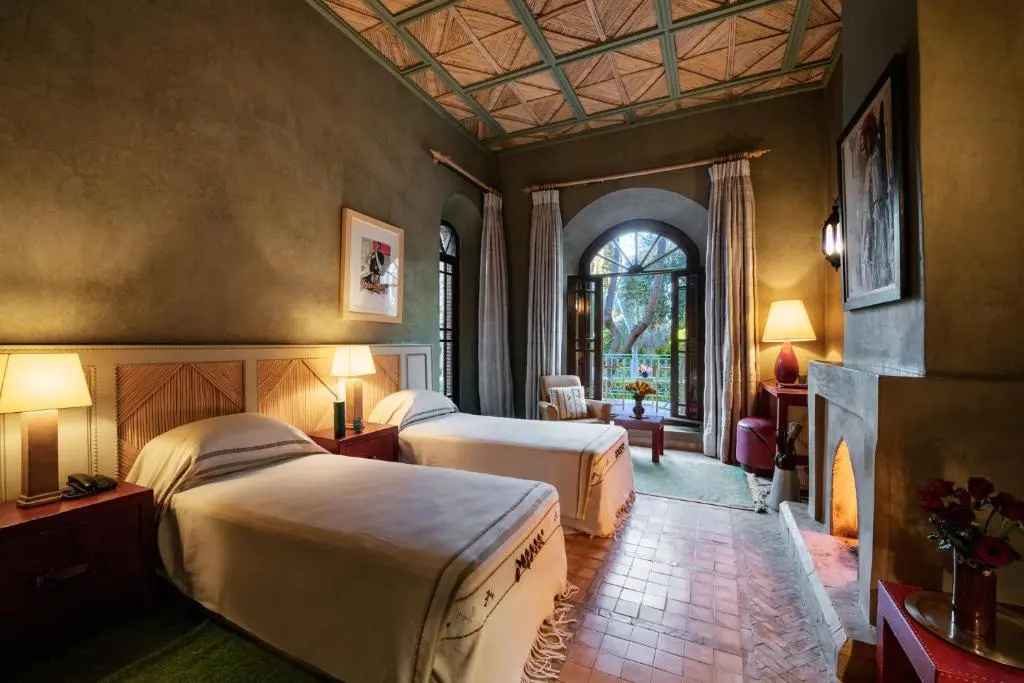 Standard Double room with balcony (full double bed)