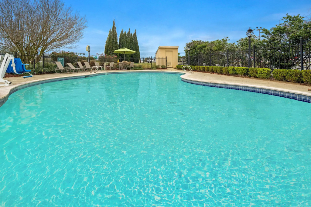 La Quinta Inn & Suites by Wyndham Baton Rouge Siegen Lane - Général