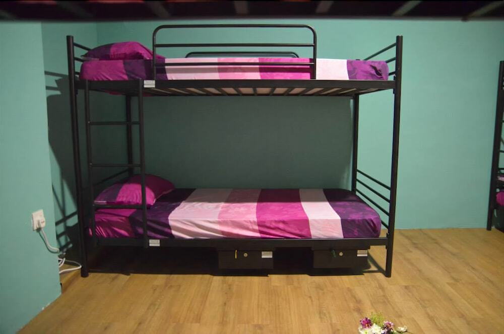 Raizzy's Guesthouse