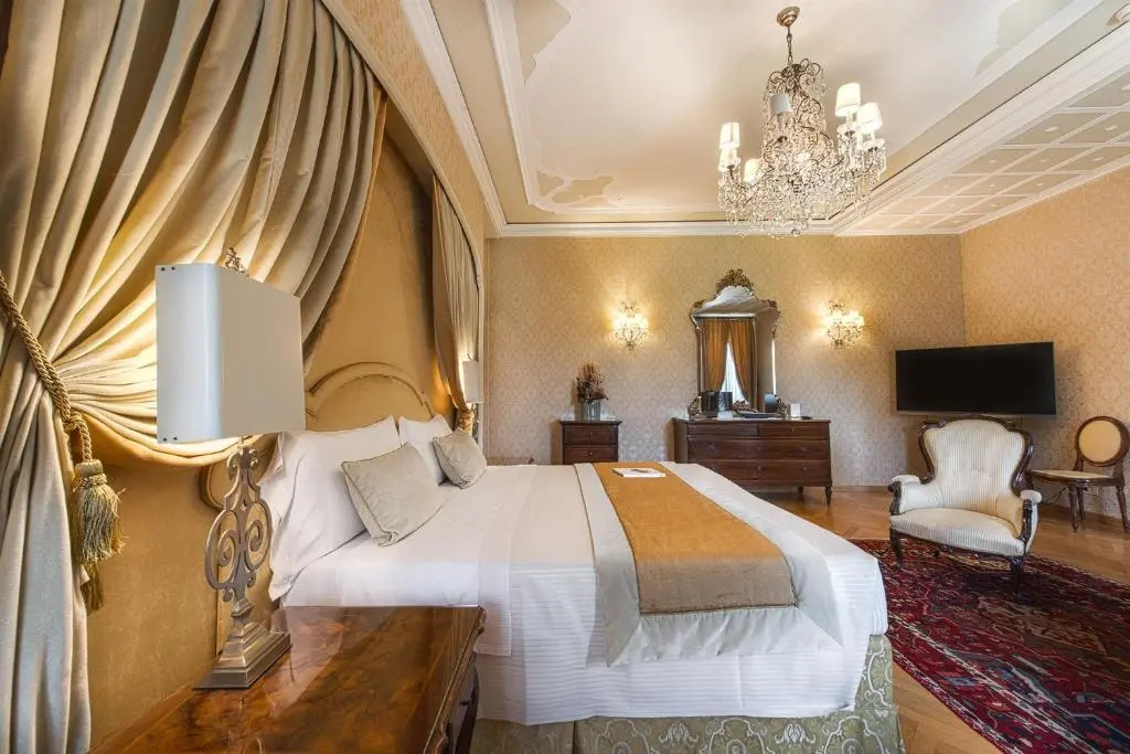 Prestige Suite