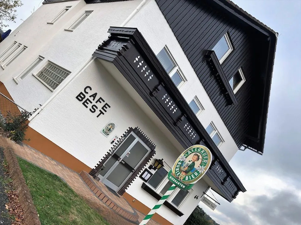 Cafe Best Gästezimmer