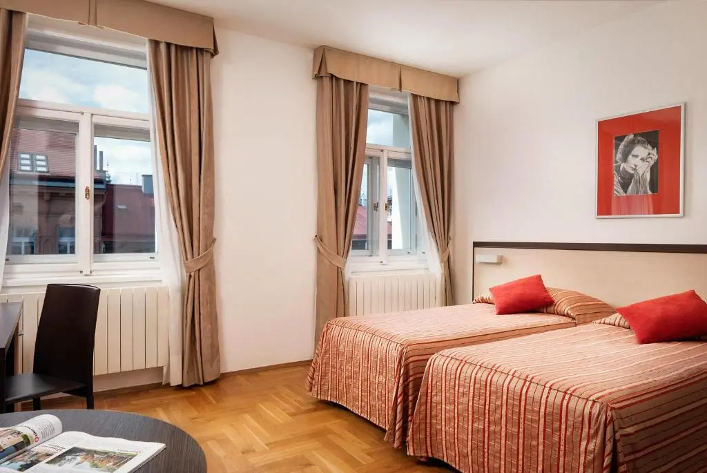 Hotel Praga 1 - Chambres