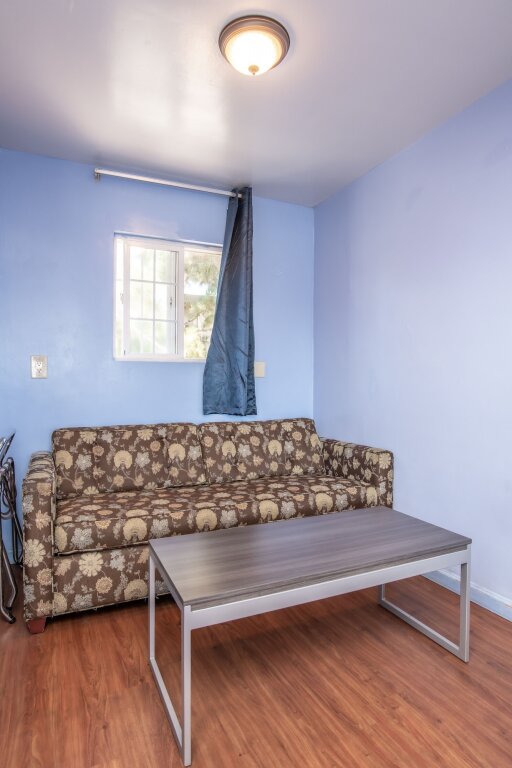 Image 12