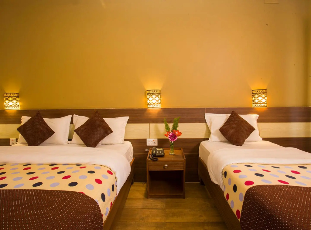 Standard Triple room