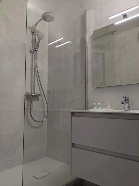 Le Pradet Hotel - Chambres