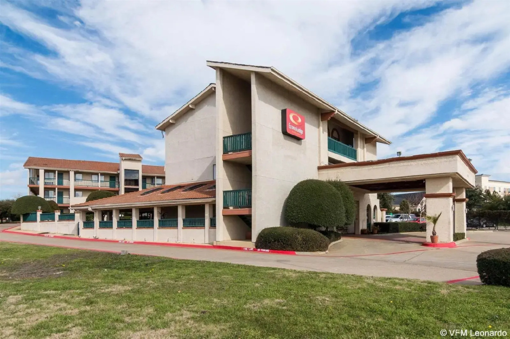 Econo Lodge Inn Suites Six Flags