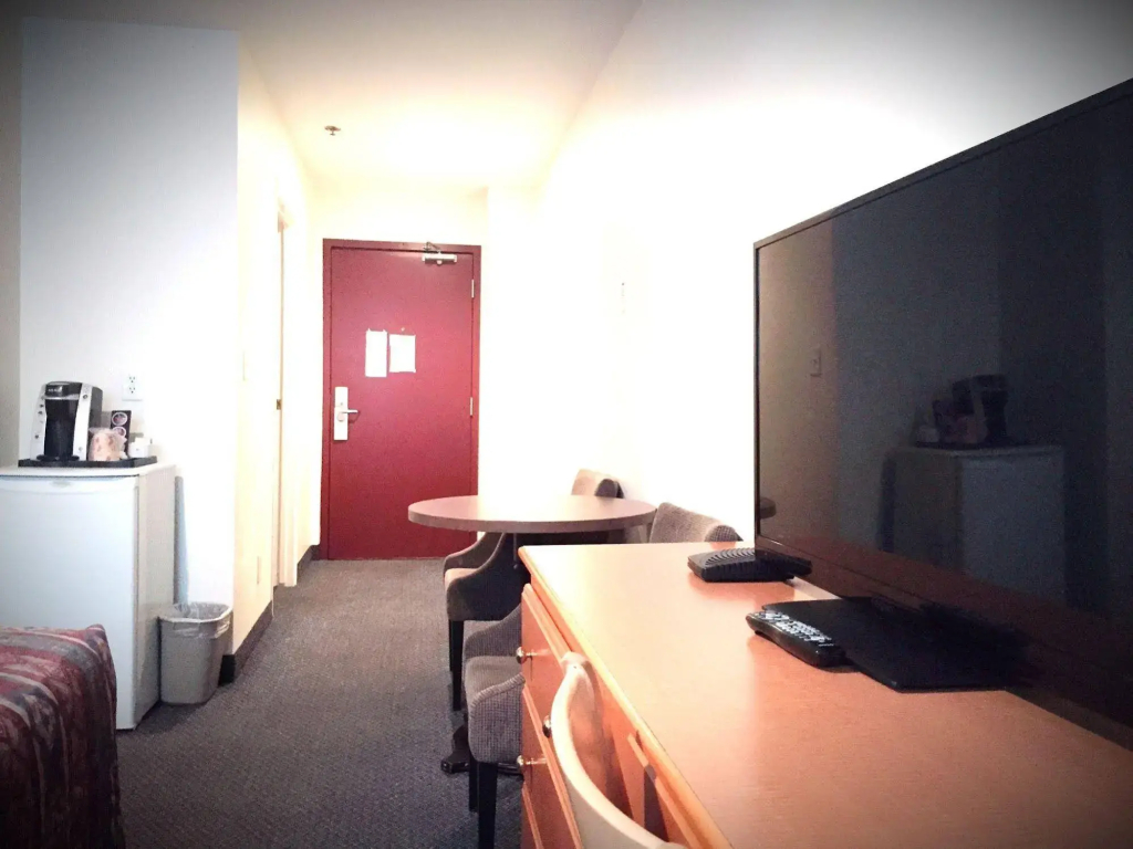 Ace Inn - фото 4