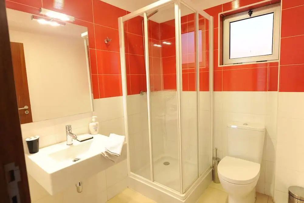 Standard Single room (single bed)
