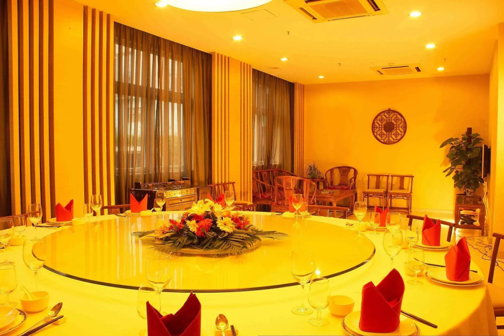 Hotel photo 12