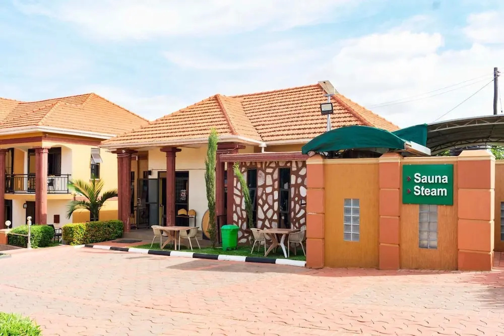 Pavillion Hotel
