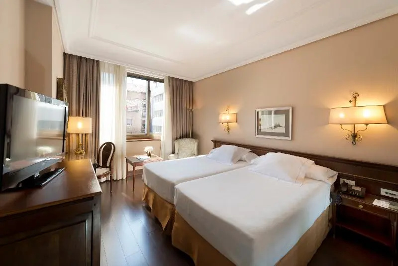 Hotel Miguel Angel by BlueBay - Chambres