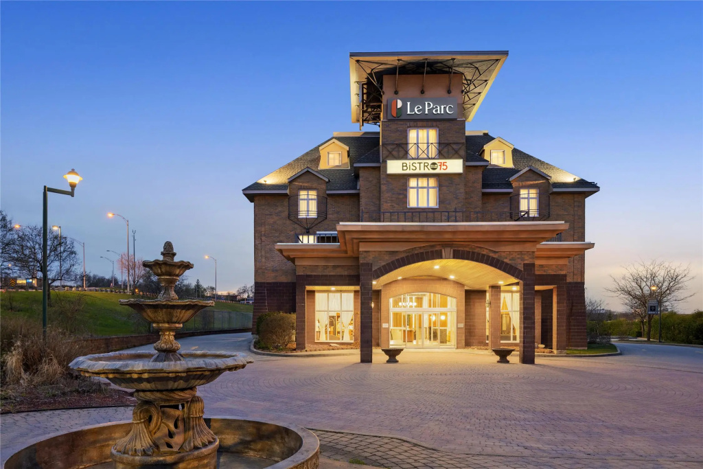 Le Parc Gatineau, Tapestry Collection by Hilton