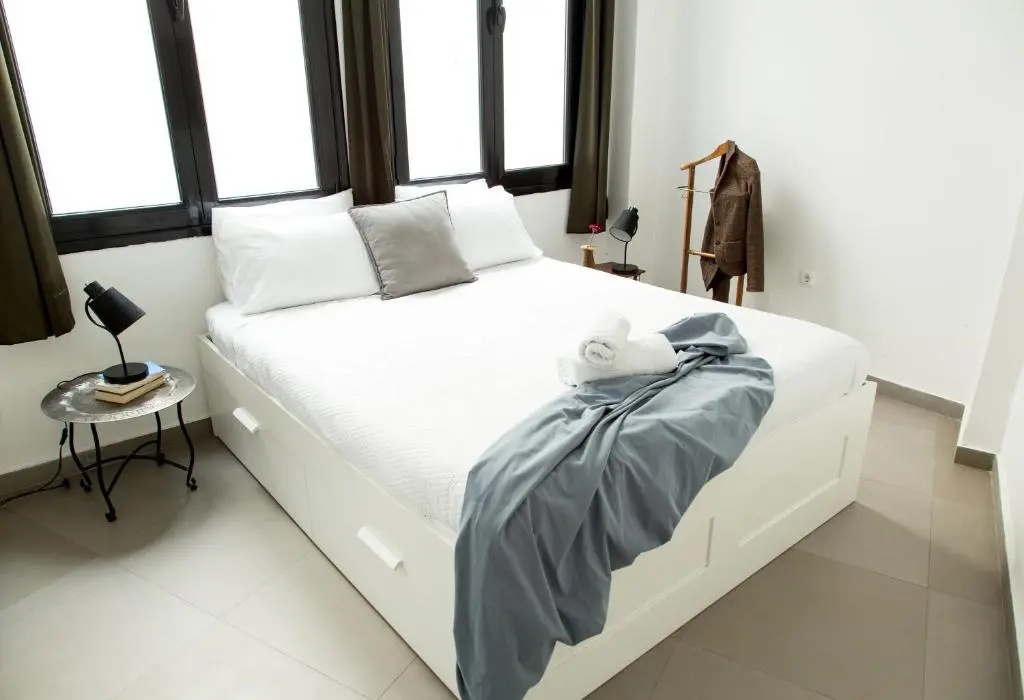 2 Bedrooms Apartment with balcony
