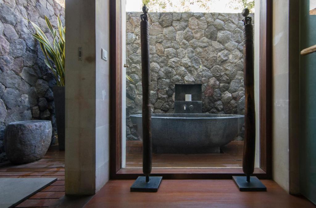 The Purist Villas & Spa