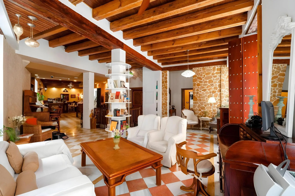 Hotel photo 25