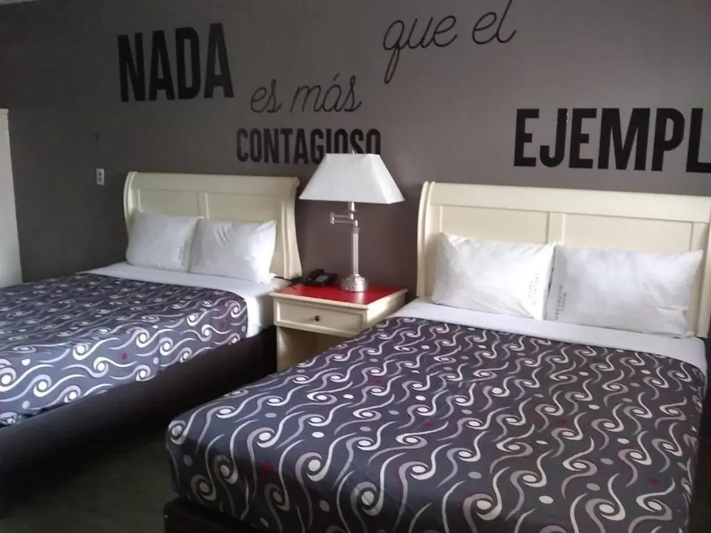 Standard Double room (twin beds)