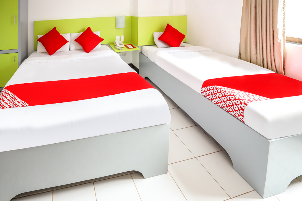 OYO 210 Apple Tree Suites — 5