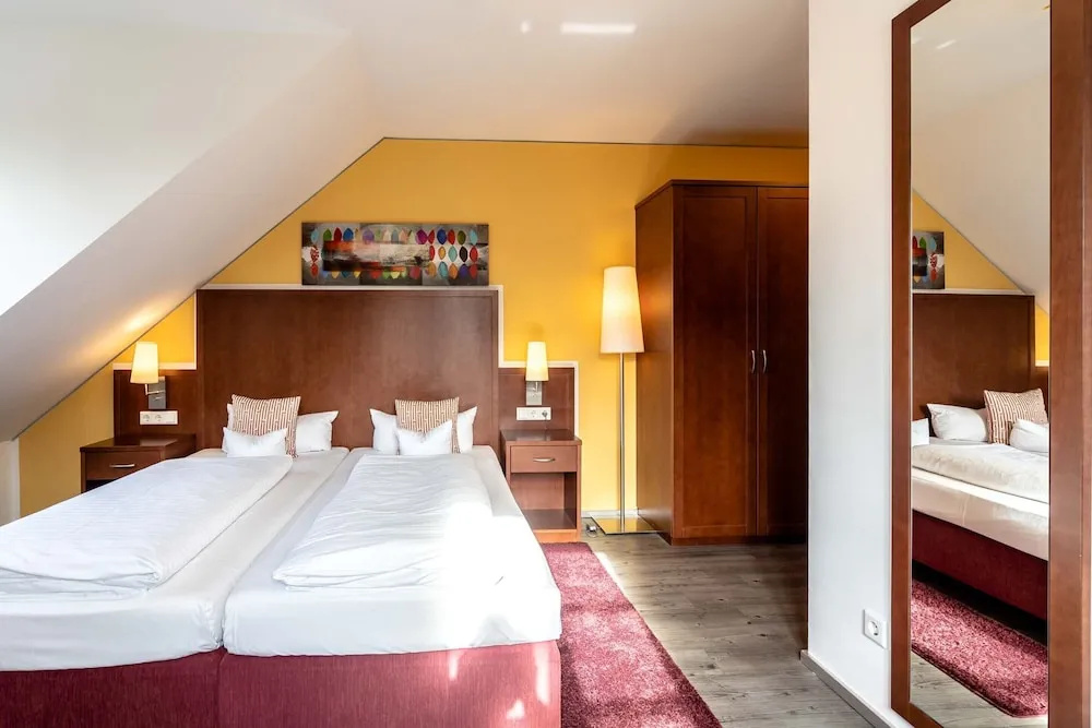 Comfort Double room (full double bed)