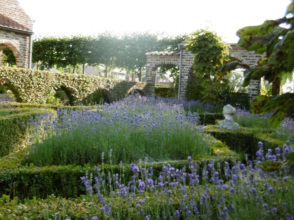 B&B Het Tweede Leven