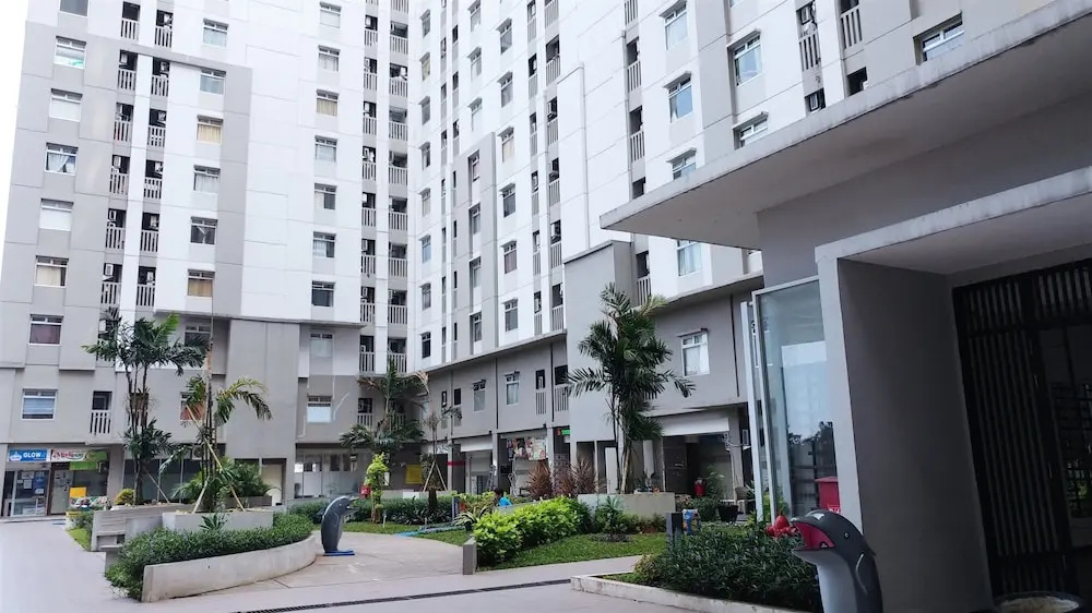 Comfy 2BR Green Bay Pluit Apartment