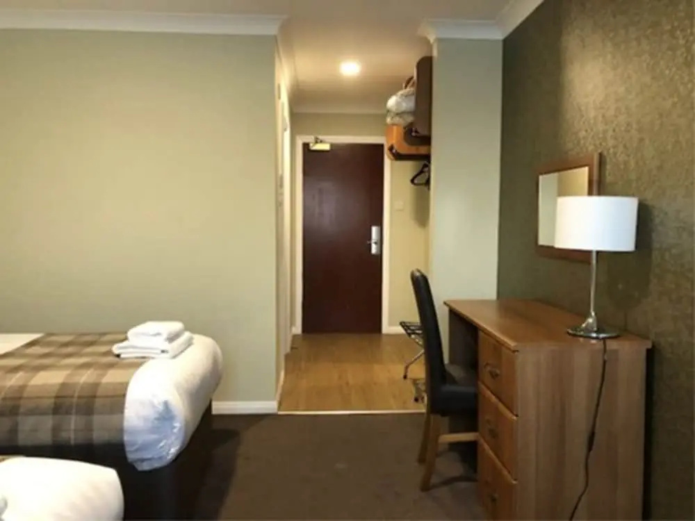 King Robert Hotel - Chambres