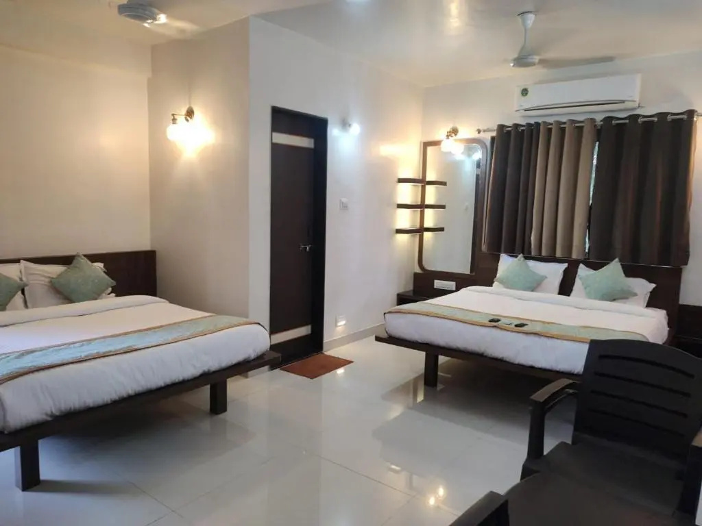 Deluxe Family room