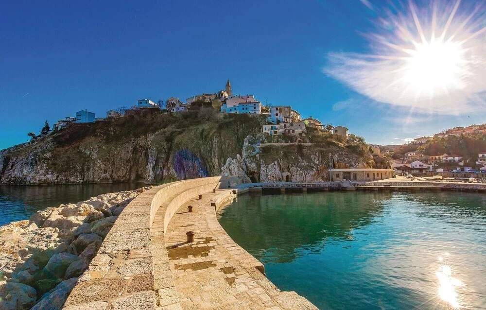 Amazing Apartment in Vrbnik With 1 Bedrooms and Wifi