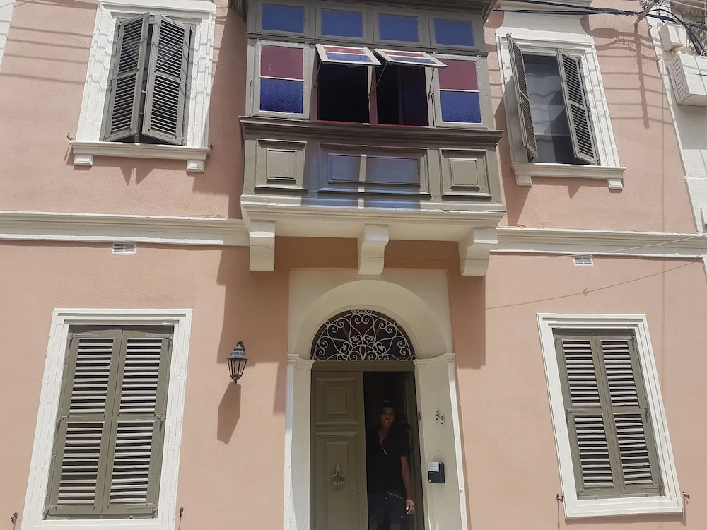 Sliema Ferries Guest House