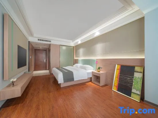 Business Double room with view (full double bed)