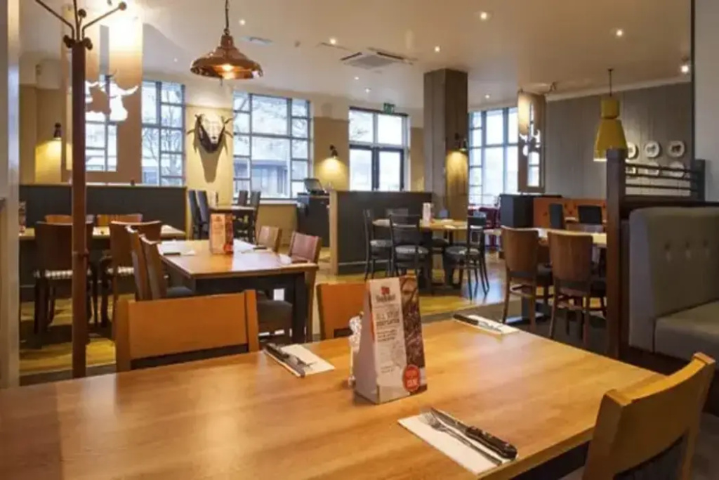 Premier Inn Hagley - Général