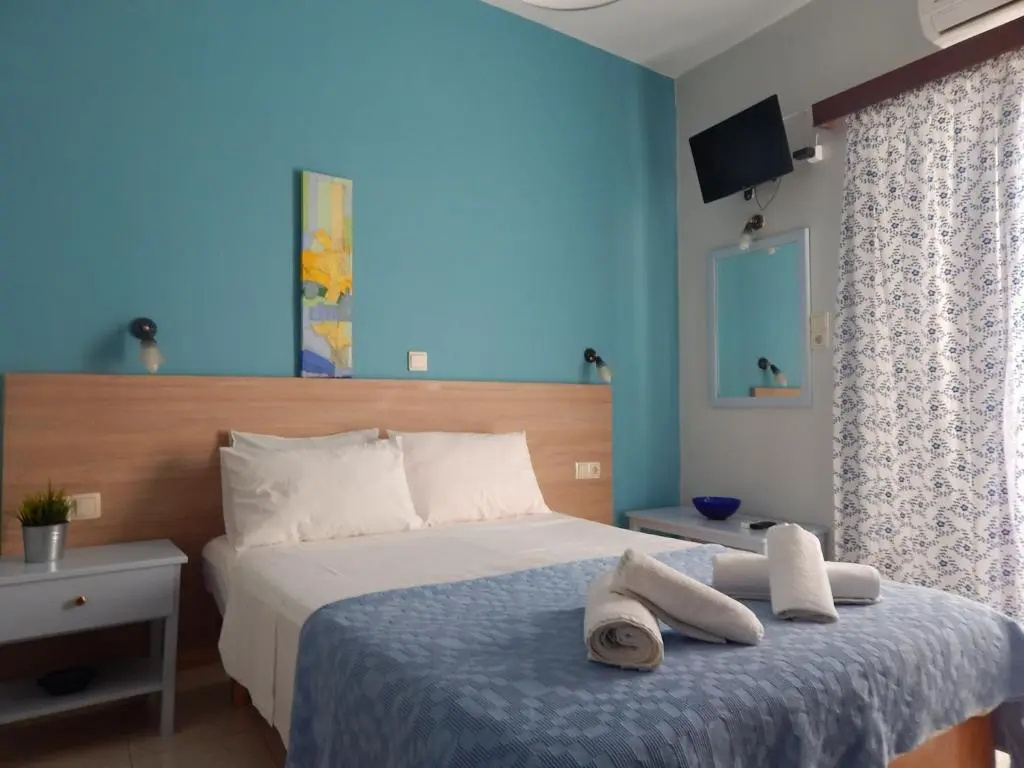 Economy room