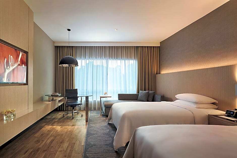 Renaissance Kuala Lumpur Hotel