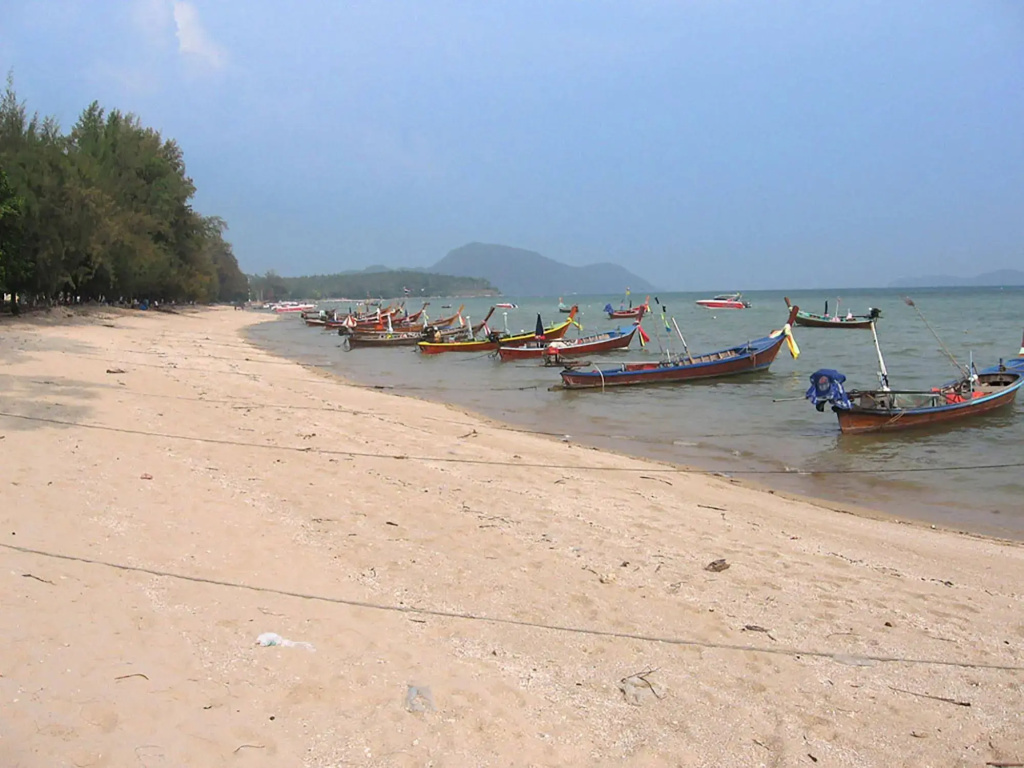 Pool Access 89 at Rawai - Général