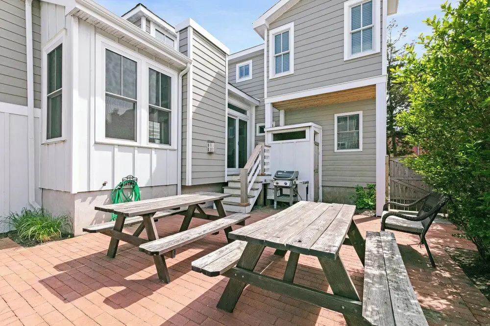 Walk to Sand & Fantasy Island: Beach Haven Getaway