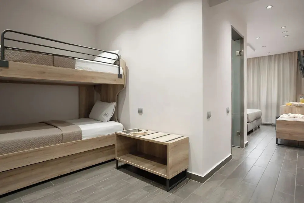 2 Bedrooms Family Suite
