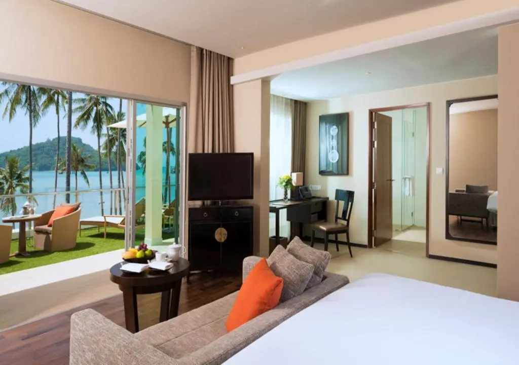 Двухместный номер Grand Andaman с видом на море (двуспальная кровать) в Phuket Panwa Beachfront Resort