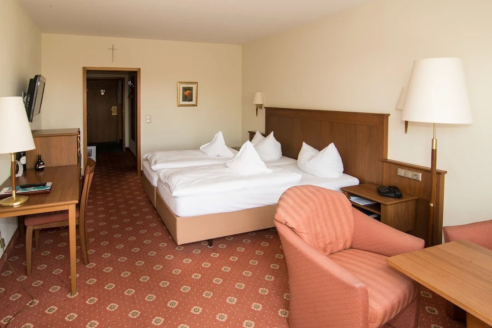 Comfort Double room (full double bed)