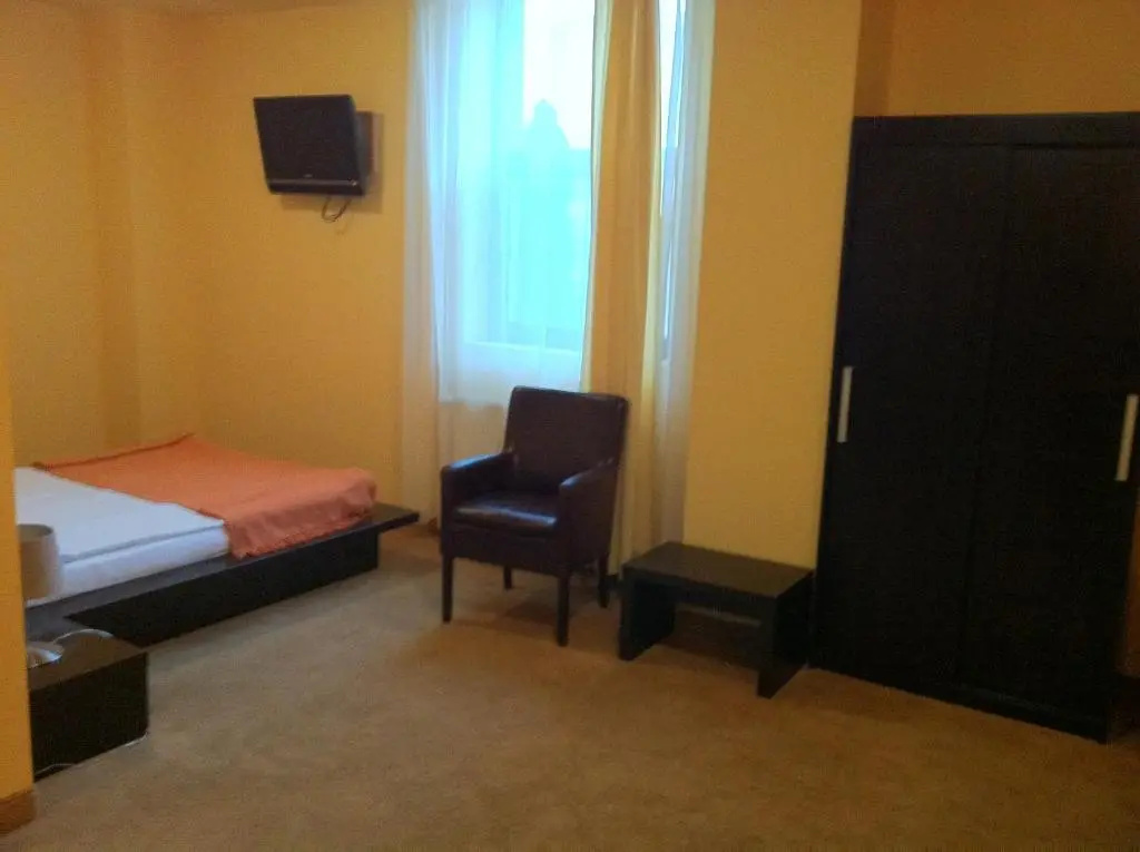 Maxim Hotel - Chambres