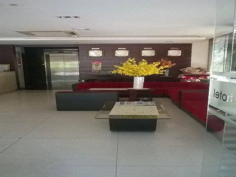 Long Anh Hotel
