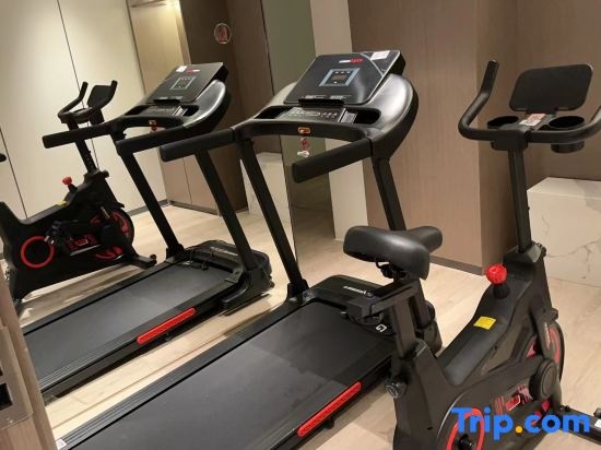 ECHIC Hotel (Cultural Plaza Store, Changlong South Village, Panyu, Guangzhou)