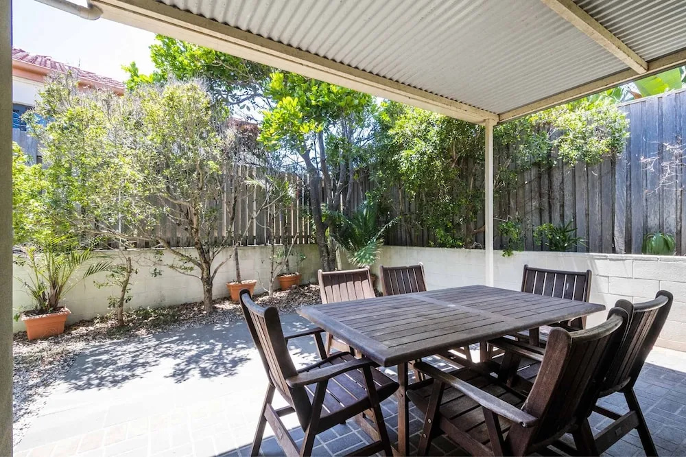 11 Oceania Court