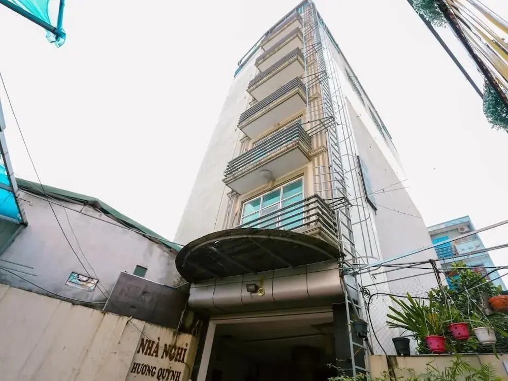 Huong Quynh Hotel
