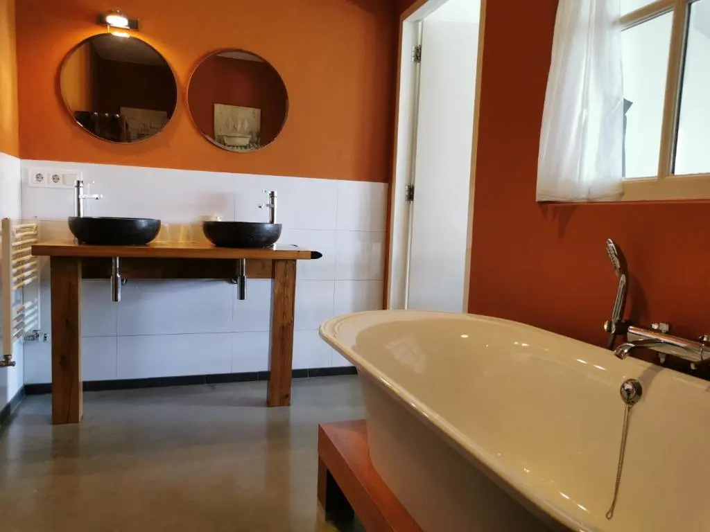 Deluxe Double room full double bed