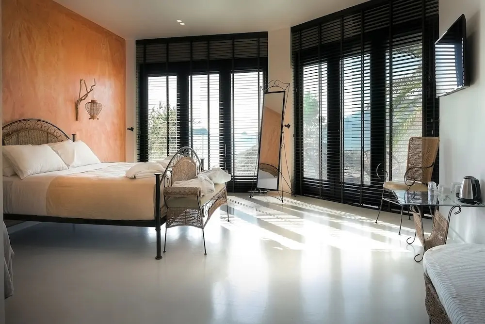 Junior Suite with balcony and with sea view