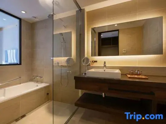 Yu Kiroro, Ski-In Ski-Out Luxury Residences