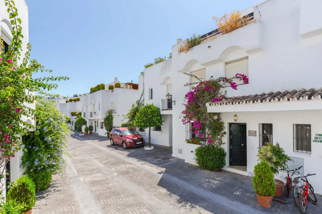 Guadalvilla 85