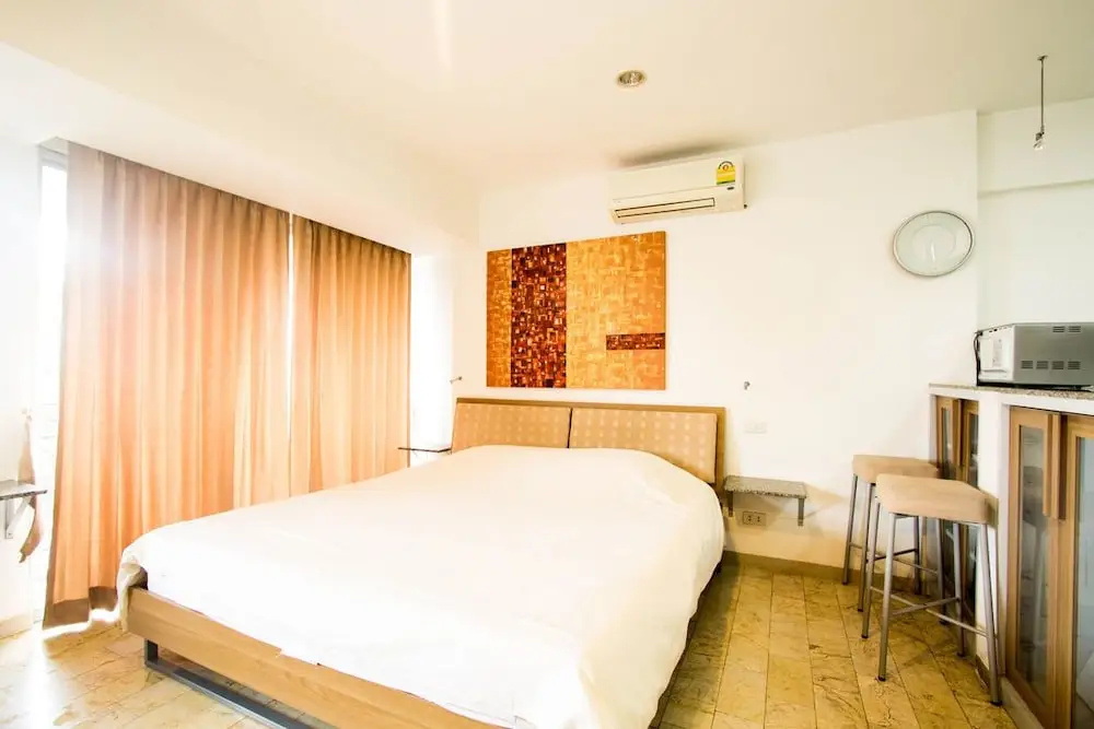 Galare Thong Tower - Chambres