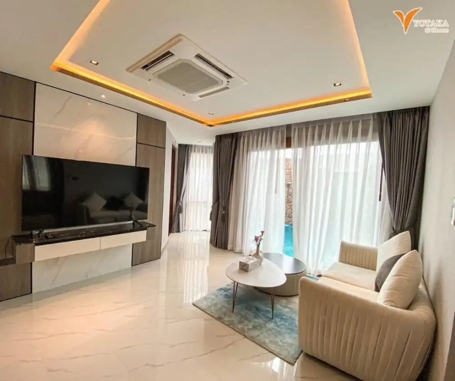1 Bedroom Villa with balcony and beachfront