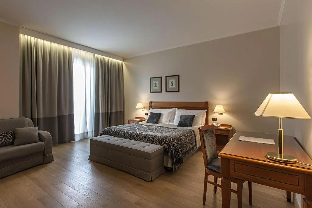 Standard Double room (full double bed)